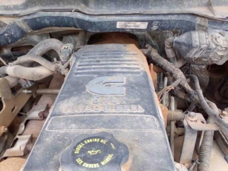 2016-dodge-ram-3500-image-5