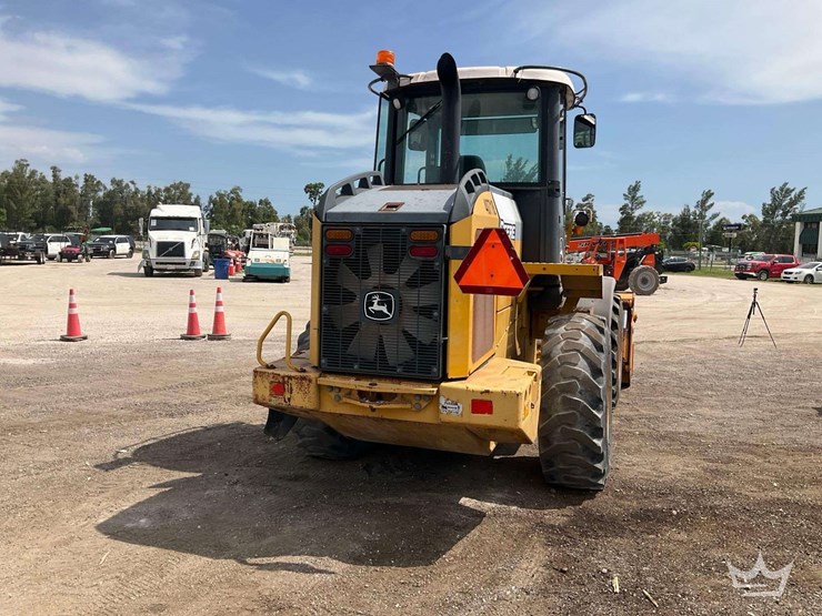 2007-deere-444j-image-28