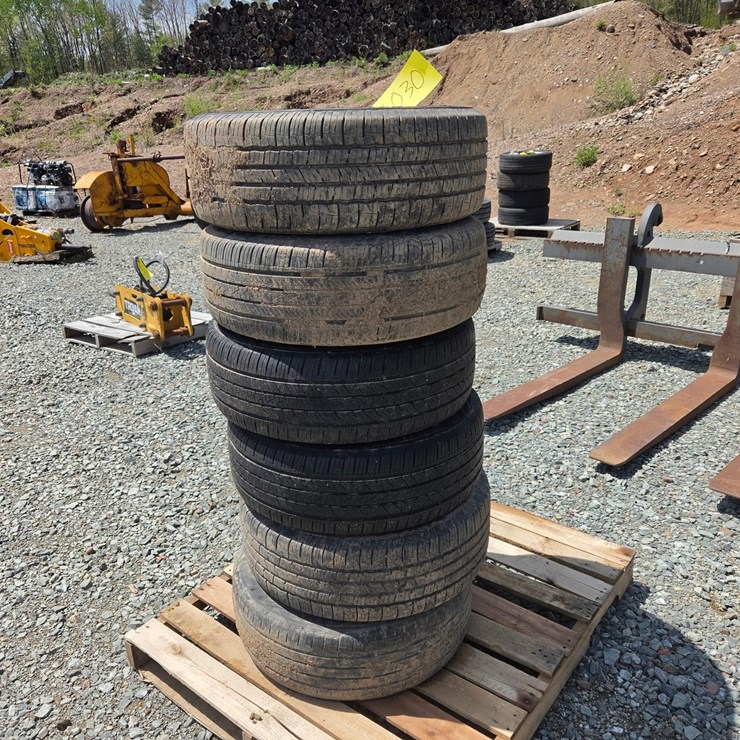 #6030 • (6) 225/55R17 Tires W/ Aluminum Rims
