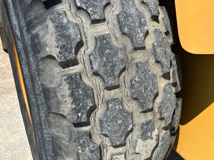 caterpillar-cs-563e-image-75