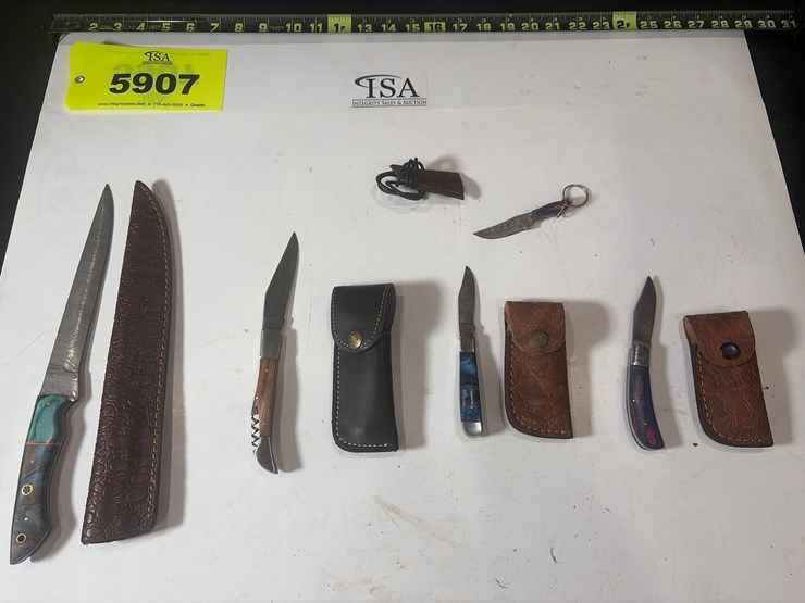 #5907-•-(5)-unused-knives-image-1