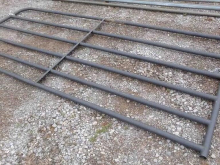 1-10'-6-bar-gate-image-2