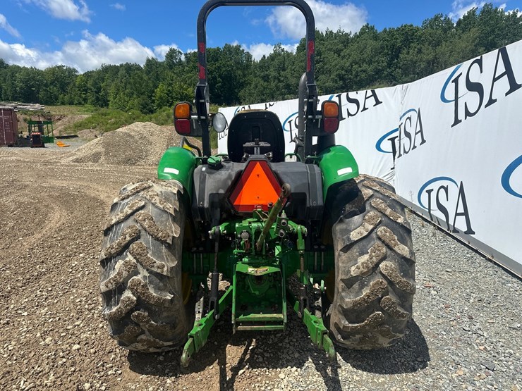 2018-john-deere-5065e-image-4