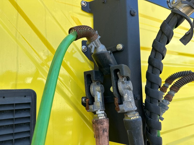 #60118-•-2019-international-rh613-day-cab-truck-tractor-image-24