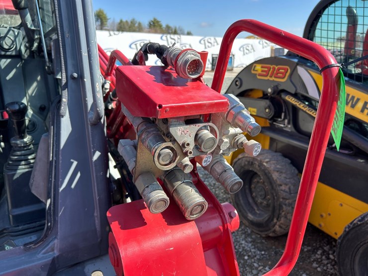 2019-takeuchi-tl10v2-image-18