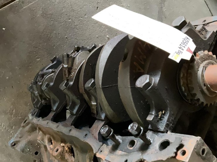 1972-ford-351-cleveland-2-bolt-main-standard-bore-short-block-image-10