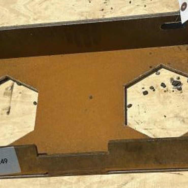 #47 • Mini Skid Steer Dingo Mounting Plate