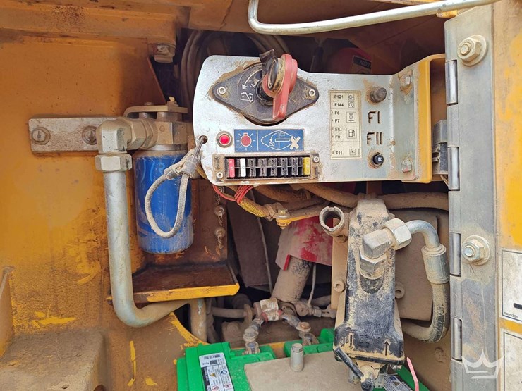 2019-liebherr-pr716-lgp-image-20