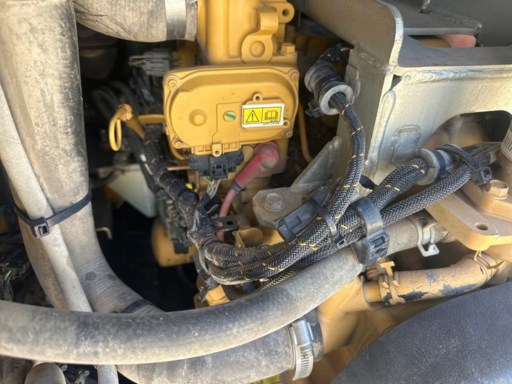 caterpillar-299d3-xe-image-48