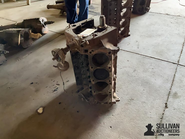 1971-ford-351-4v-m-code-cleveland-2-bolt-main-block-image-5