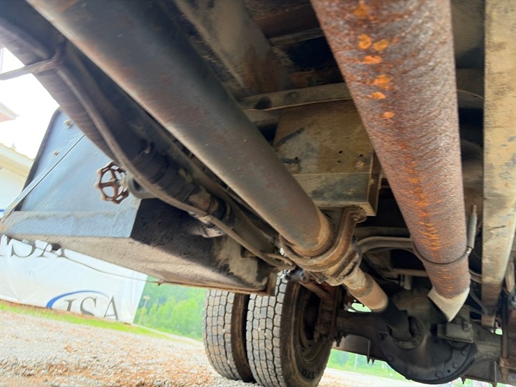 1990-ford-f800-image-43
