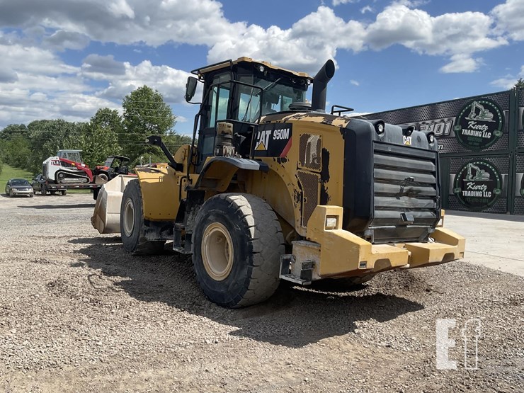 2019-caterpillar-950m-image-2