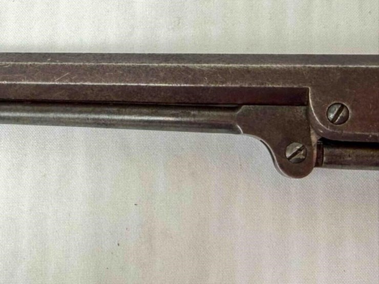 colt-revolver-image-6