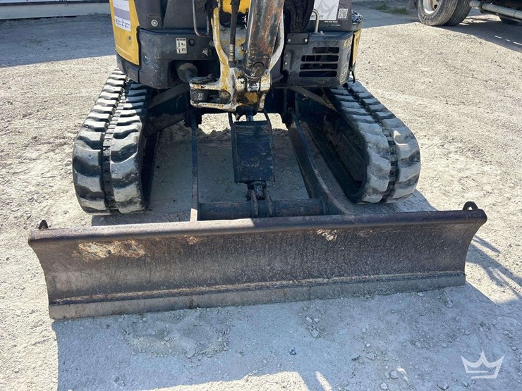 yanmar-vi035-6a-mini-excavator-image-17