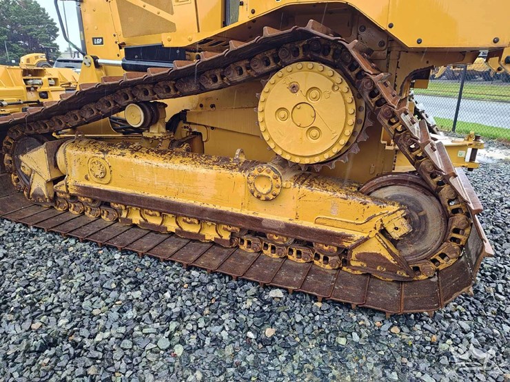 2022-caterpillar-d5-lgp-image-32