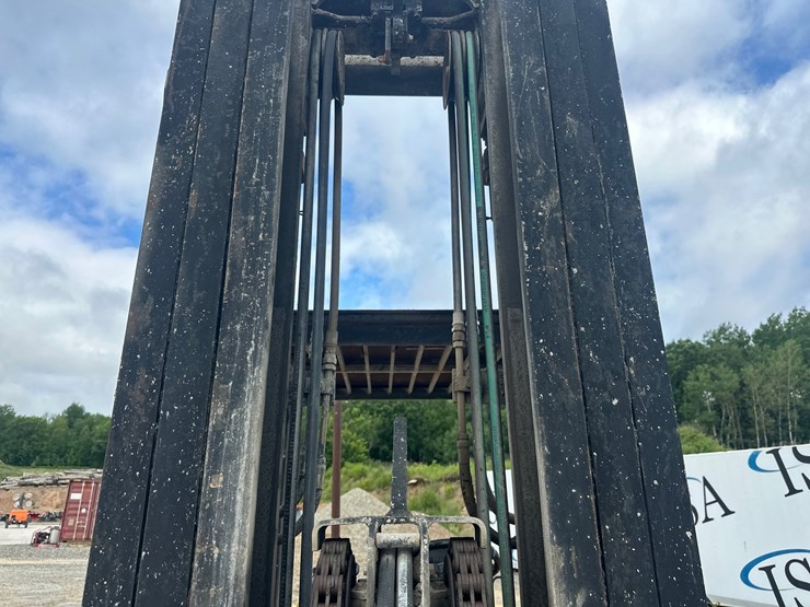 1995-caterpillar-dp70-image-30