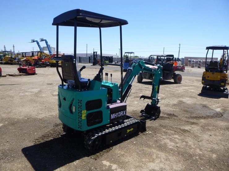 2026-cfg-mh13r-hydraulic-excavator-image-3