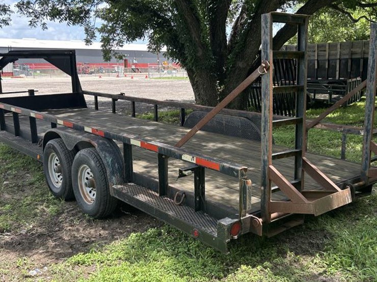 #36-•-2006-24'-r&d-flatbed-gooseneck-w/-5'-ramps-image-9