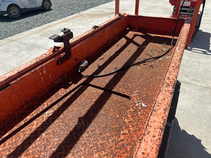 #60981-•-2017-snorkel-1932r-scissor-lift-image-13