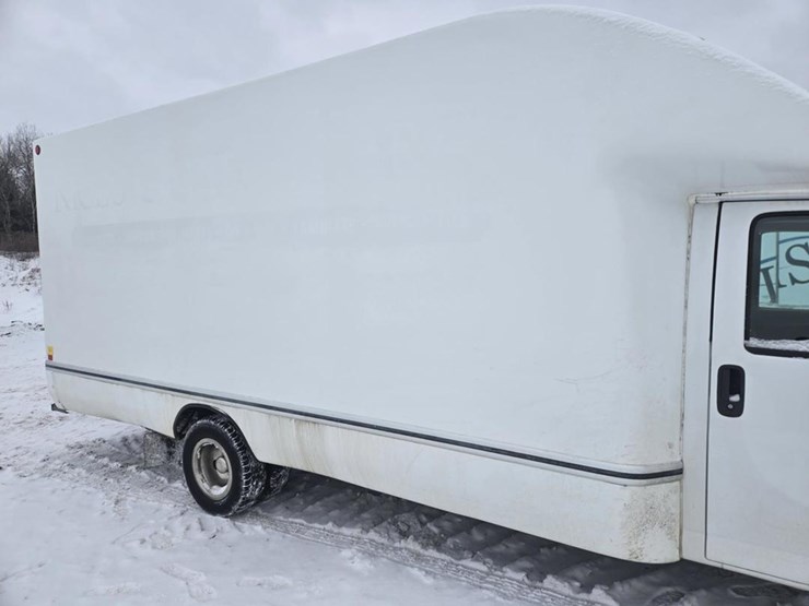 #60861-•-2014-gmc-4500-box-truck-image-20