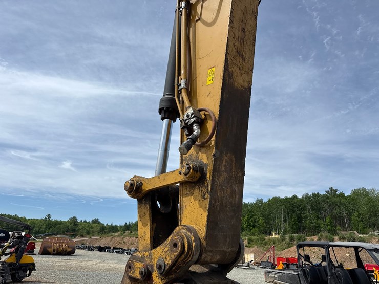 2017-caterpillar-336fl-image-27