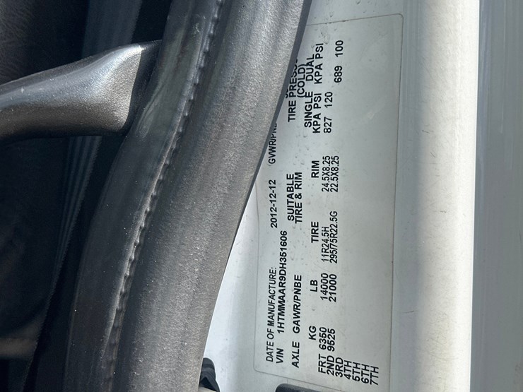 2013-international-durastar-4300-image-98