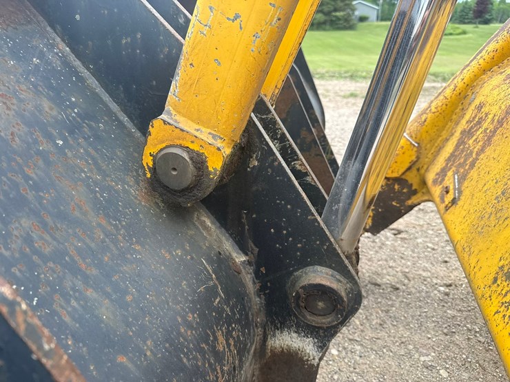 #1184-•-1997-kobelco-750-4x4-loader-backhoe-image-73