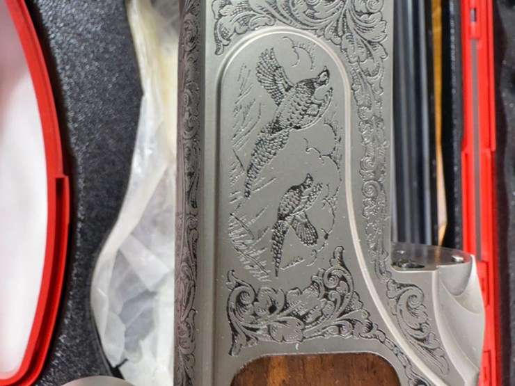 #47194-•-winchester-select-elegance-12ga-over-/-under-shotgun-13amw01780-image-9