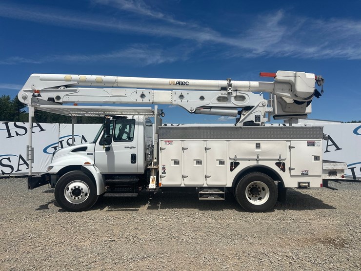 2013-international-durastar-4300-image-2