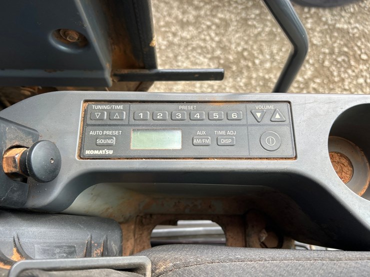 komatsu-pc130-11-image-58