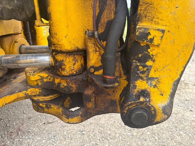 #1184-•-1997-kobelco-750-4x4-loader-backhoe-image-50