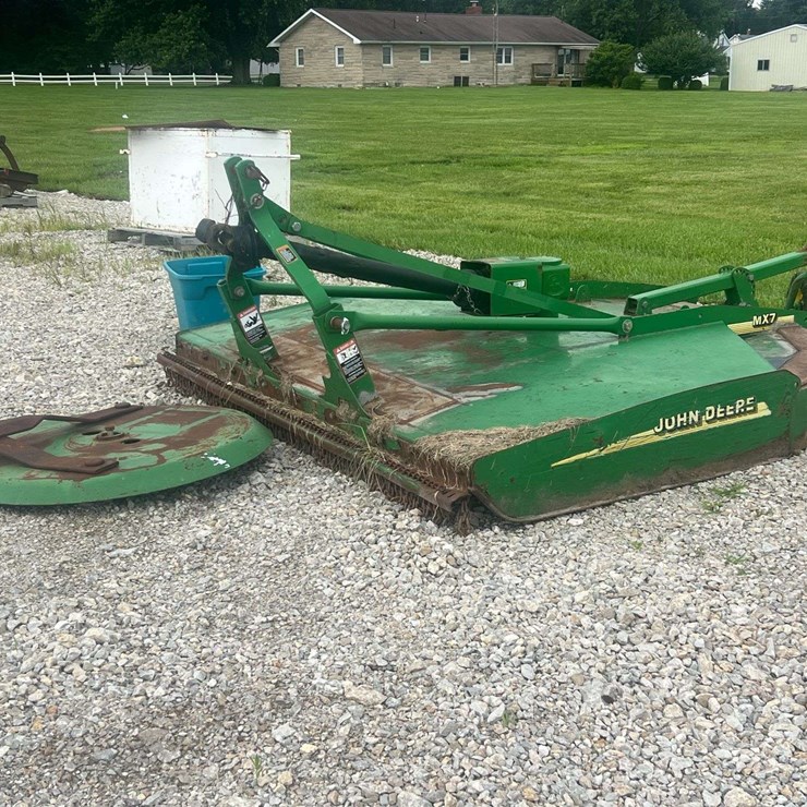 JOHN DEERE MX7