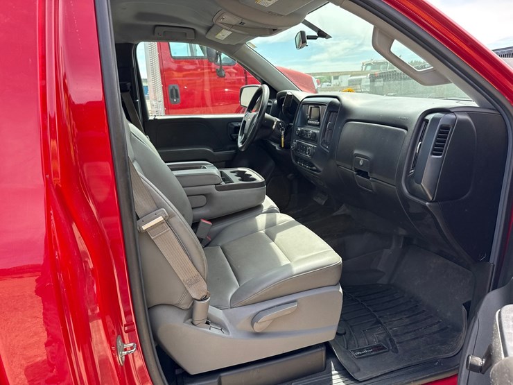 2014-chevrolet-silverado-1500-image-29