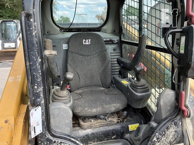 2019-caterpillar-279d-image-14