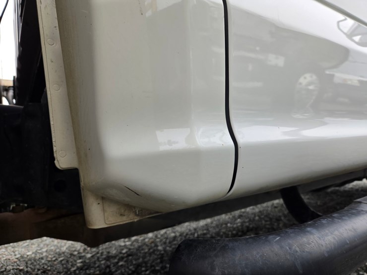 2020-ford-f350-image-32