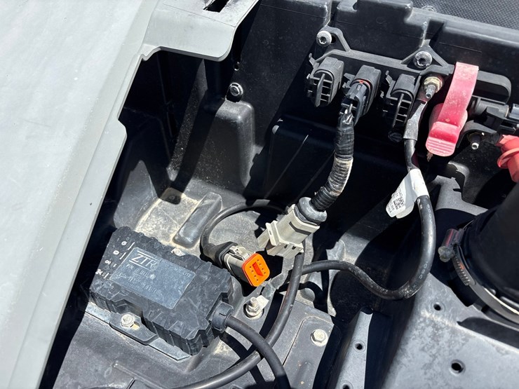 #5066-•-polaris-pro-xd-4x4-utv-image-36