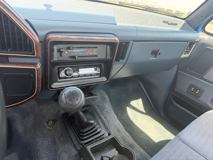 1989-ford-f150-image-46
