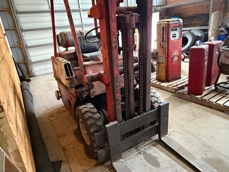 #1772-•-clark-forklift-image-3