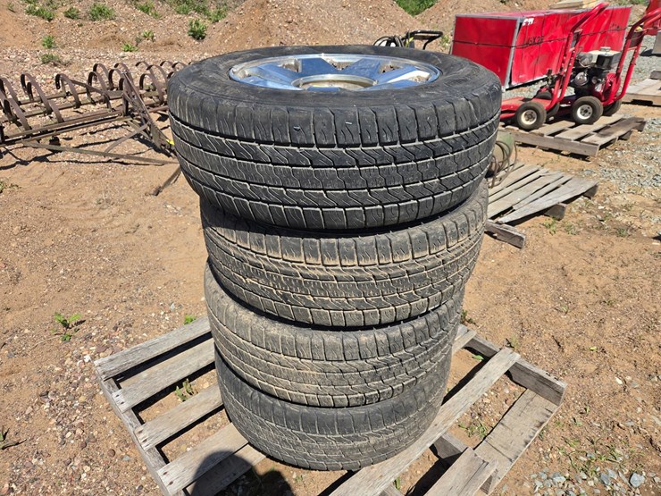 #6183-•-(4)-corsa-highway-terrain-plus-245/65r17-tires-w/rims-image-4