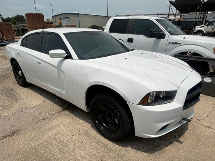 #66-•-2014-dodge-charger-image-2