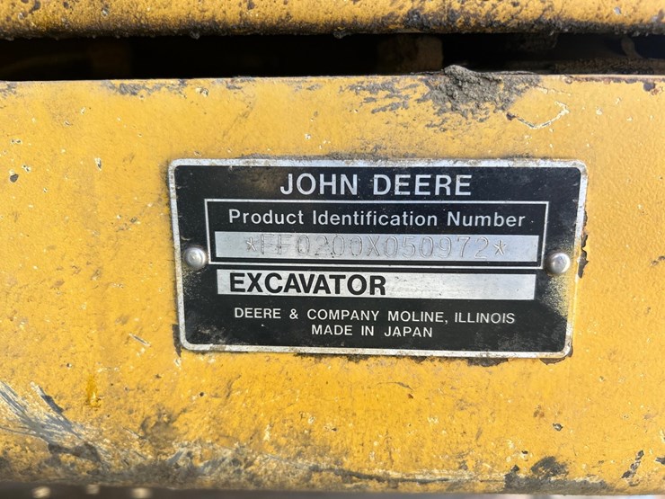 2000-deere-200-lc-image-96
