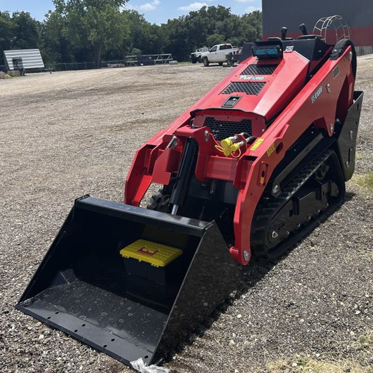 #53 • Mini Skid Steer Loader - FT-V1000 - Diesel