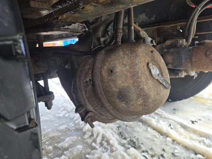 #60855-•-2002-sterling-flatbed-truck-image-38