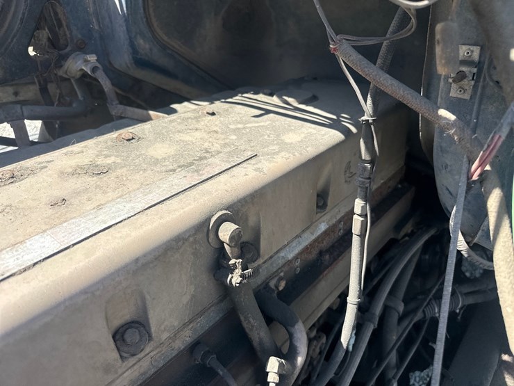 1991-ford-l9000-image-35