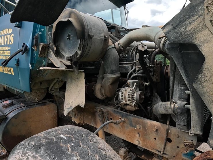 ford-l9000-image-12