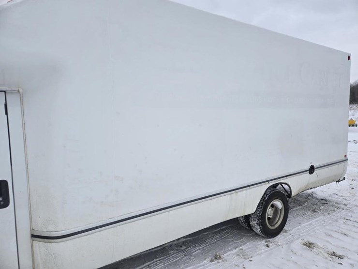 #60861-•-2014-gmc-4500-box-truck-image-17