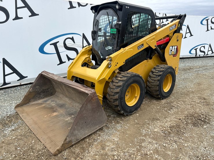 2022-caterpillar-262d3-image-1
