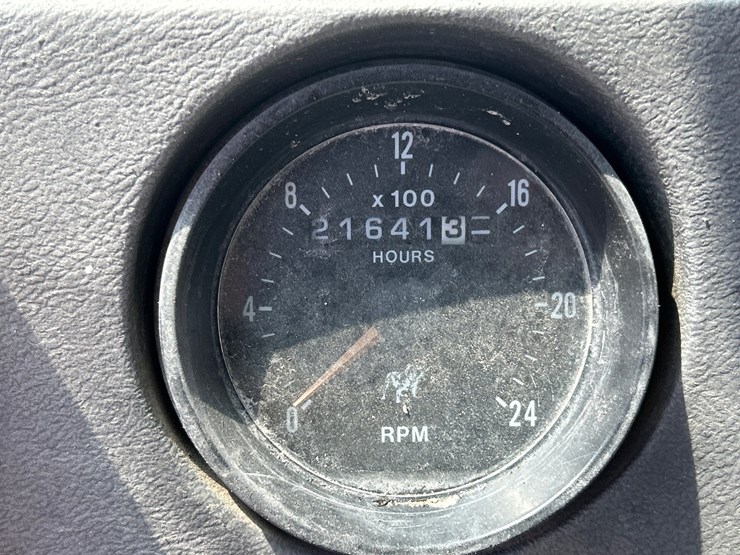 mack-dm688s-image-72