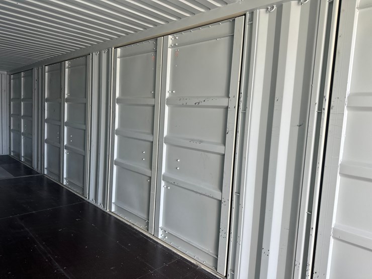#5008-•-approx-40'-(5)-door-one-trip-shipping-container-image-10
