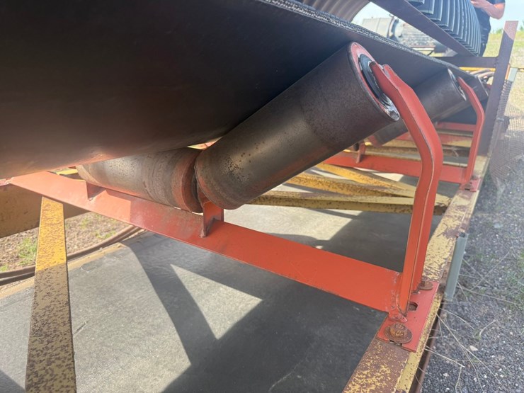 #1321-•-32"x70'-land-conveyer-image-52